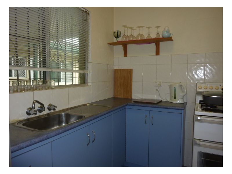 8/126 GREENSLOPES STREET, Edge Hill QLD 4870