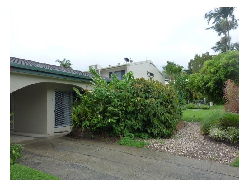 8/126 GREENSLOPES STREET, Edge Hill QLD 4870