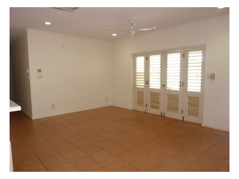 62 Terebra Close, Palm Cove QLD 4879