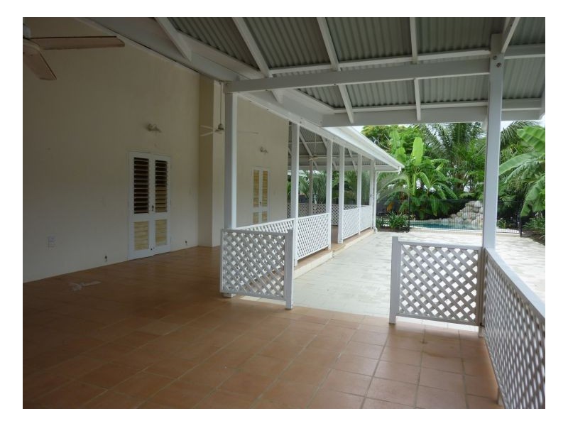 62 Terebra Close, Palm Cove QLD 4879