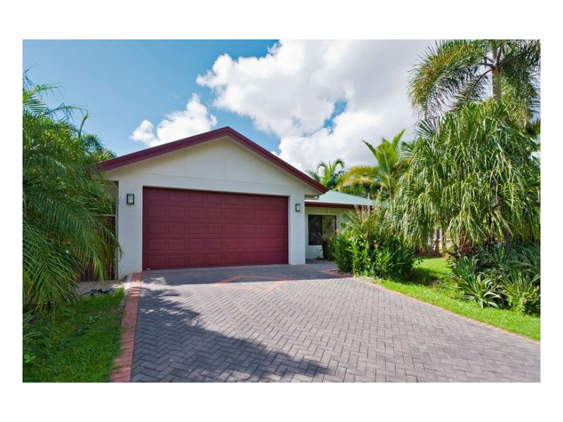 25  CASTOR STREET, Clifton Beach QLD 4879