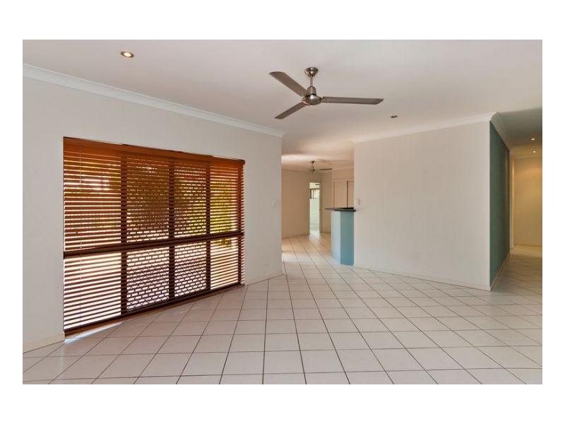 25  CASTOR STREET, Clifton Beach QLD 4879