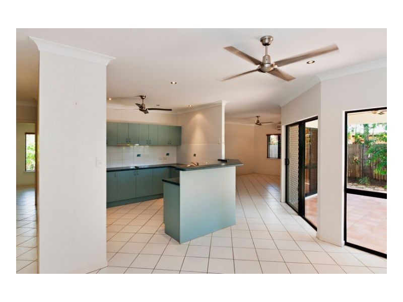 25  CASTOR STREET, Clifton Beach QLD 4879