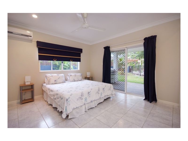 Clifton Beach QLD 4879