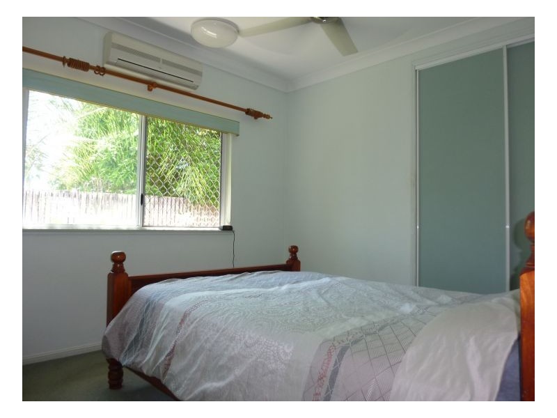 9 Maurice St, Kewarra Beach QLD 4879