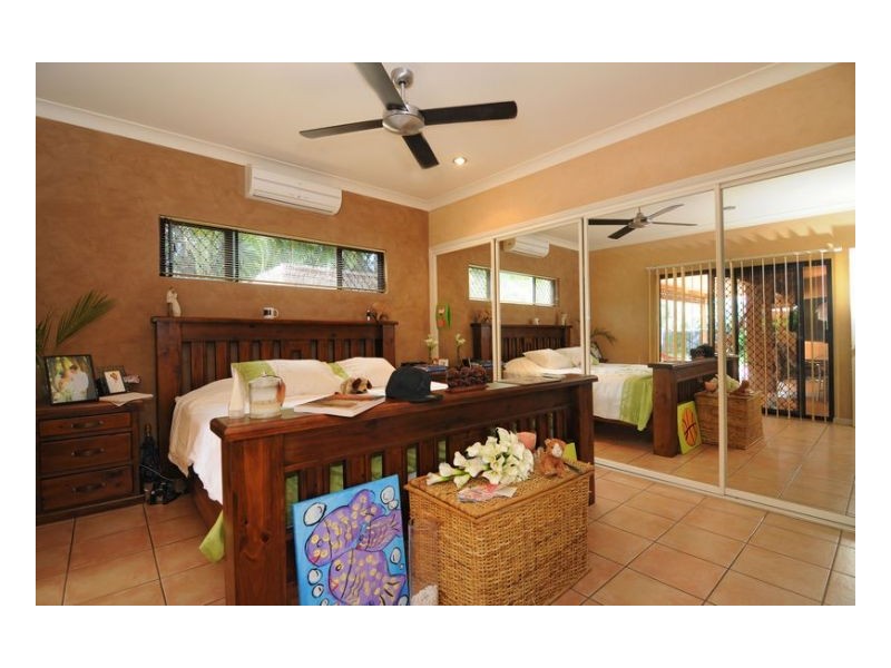 14 CASTAWAYS CLOSE, Kewarra Beach QLD 4879