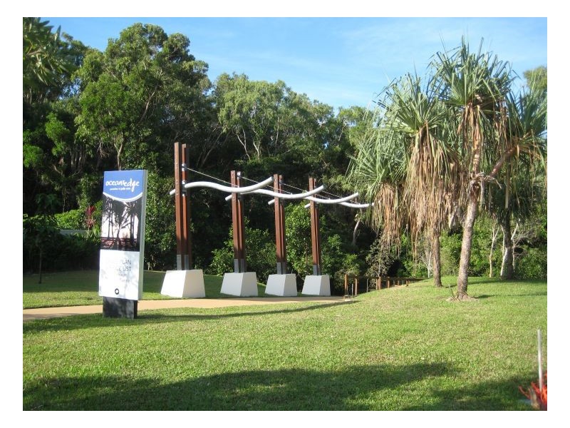 63 OCEAN DRIVE, Palm Cove QLD 4879