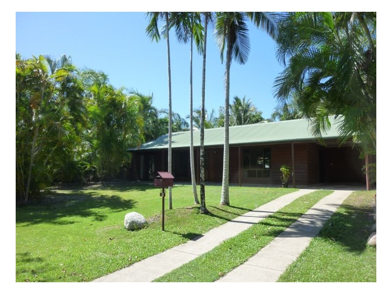 6 Cyprea Close, Trinity Beach QLD 4879