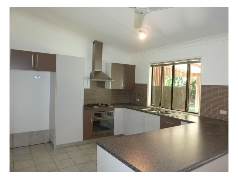 6 Cyprea Close, Trinity Beach QLD 4879