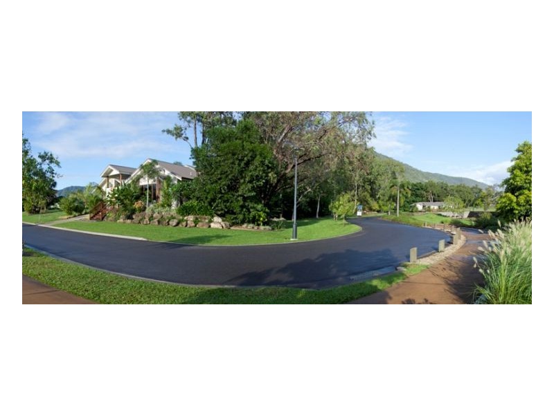 82 CASCADE BOULEVARD, Palm Cove QLD 4879