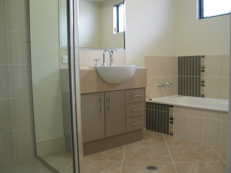8 PAMBULA CLOSE,, Kewarra Beach QLD 4879