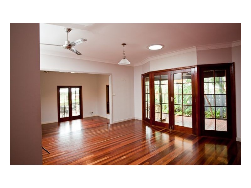 38 Rudder Street, Clifton Beach QLD 4879