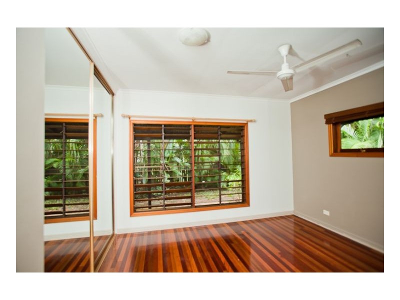 38 Rudder Street, Clifton Beach QLD 4879