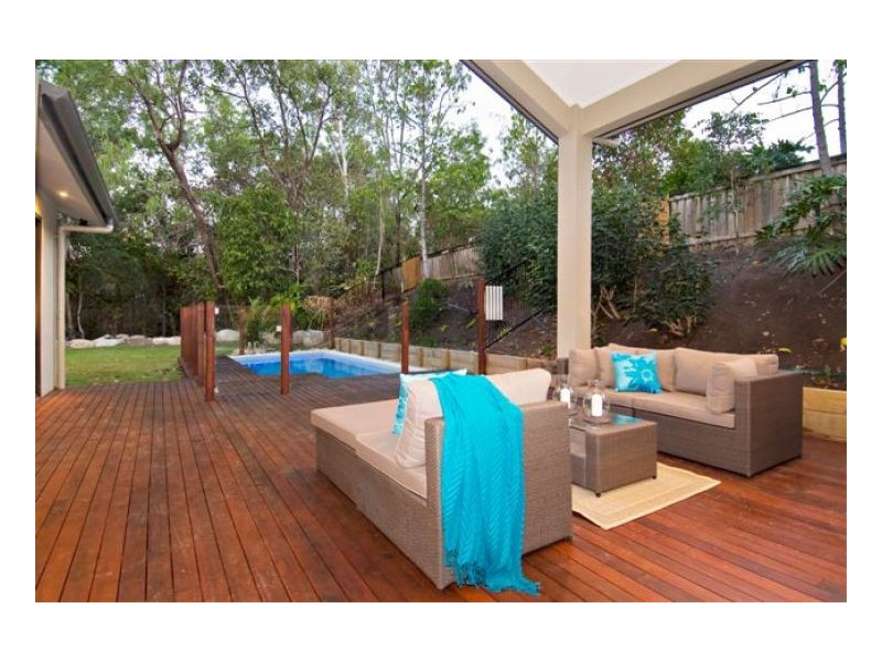 29 Aurelia Drive, Palm Cove QLD 4879