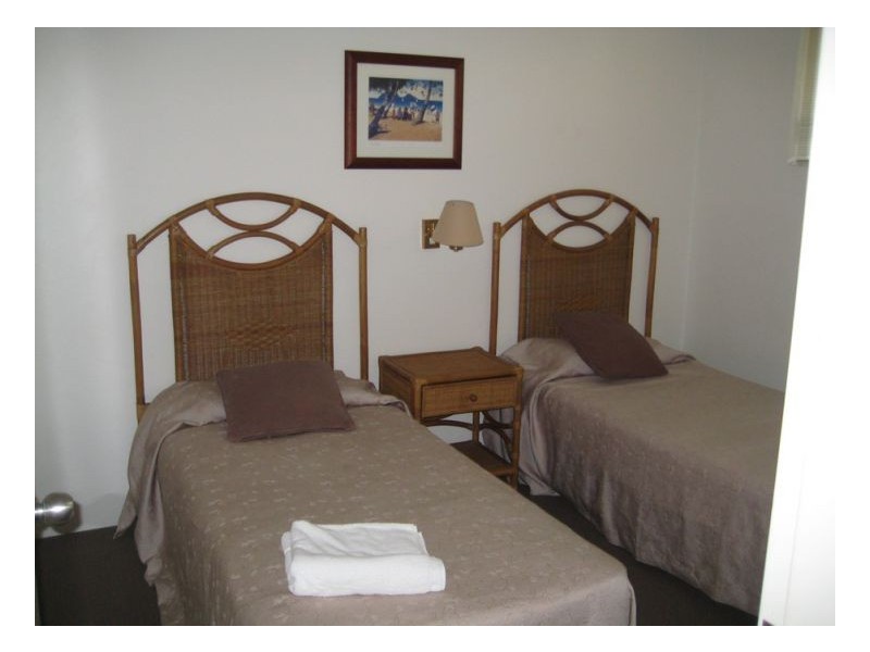 U105/305-341 CORAL COAST DRIVE, Palm Cove QLD 4879