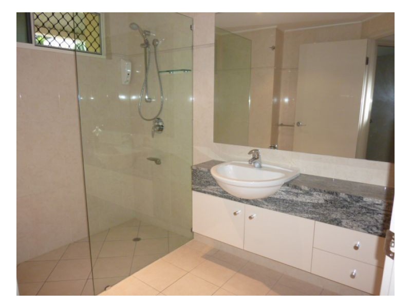 1/77 Arlington Esplanade, Clifton Beach QLD 4879