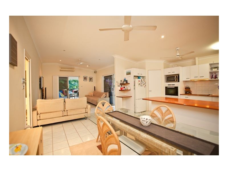 Clifton Beach QLD 4879