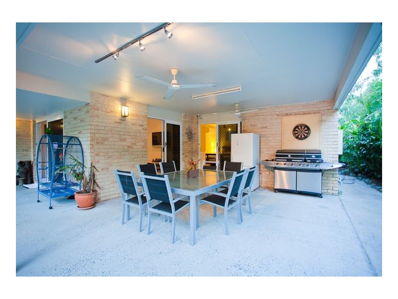 Clifton Beach QLD 4879