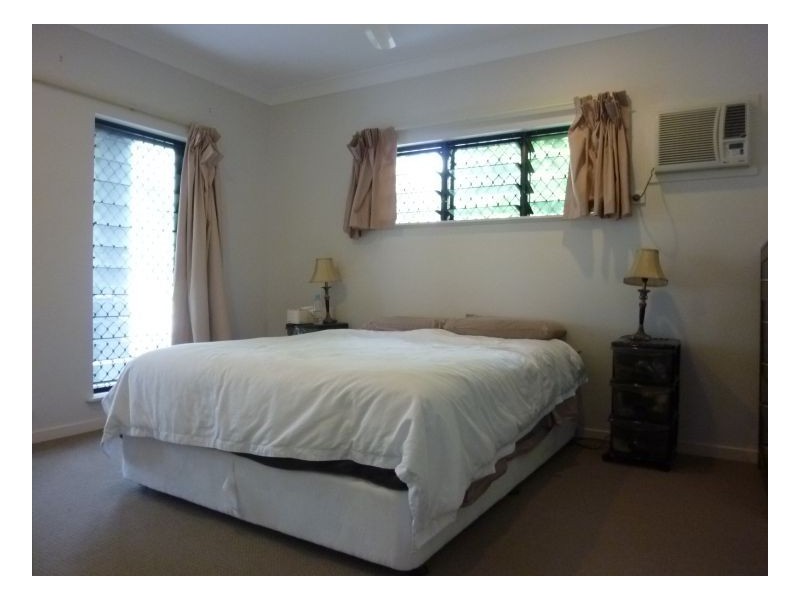 16 Howie Close, Kewarra Beach QLD 4879