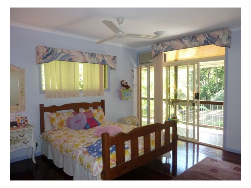 426 Oak Forest Rd, Kuranda QLD 4881