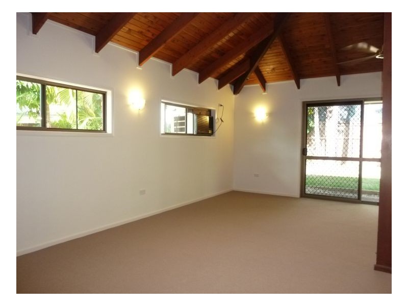 3 Lorikeet Street, Freshwater QLD 4870