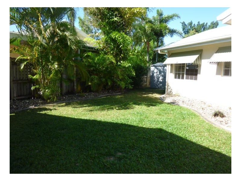 7 Lamb Street, Smithfield QLD 4878