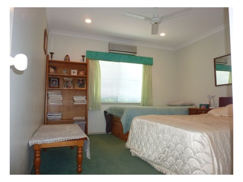 10 Pellowe Street, Clifton Beach QLD 4879