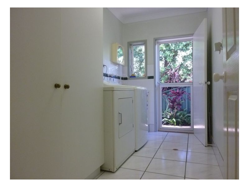 10 Pellowe Street, Clifton Beach QLD 4879