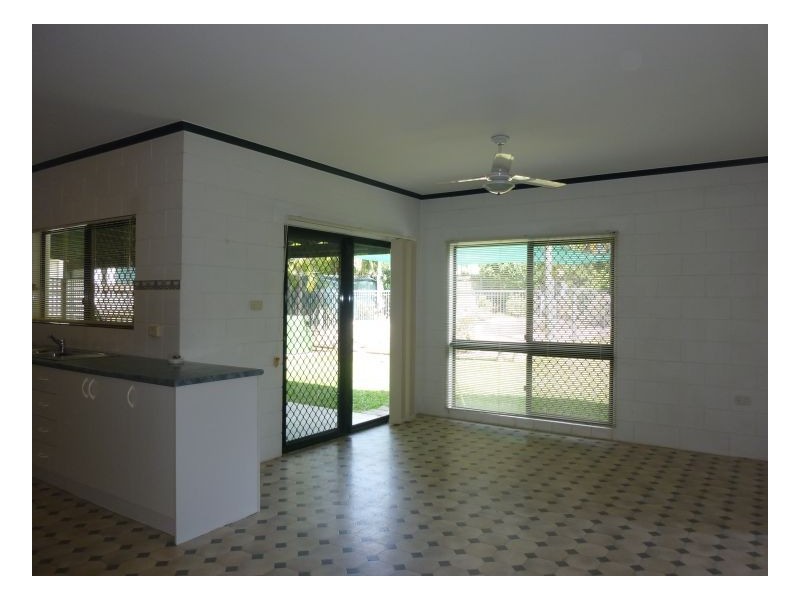 7 Cabarita Street, Kewarra Beach QLD 4879