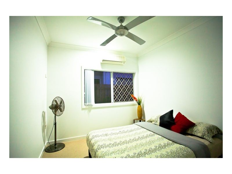 9 Ilse Close, Clifton Beach QLD 4879