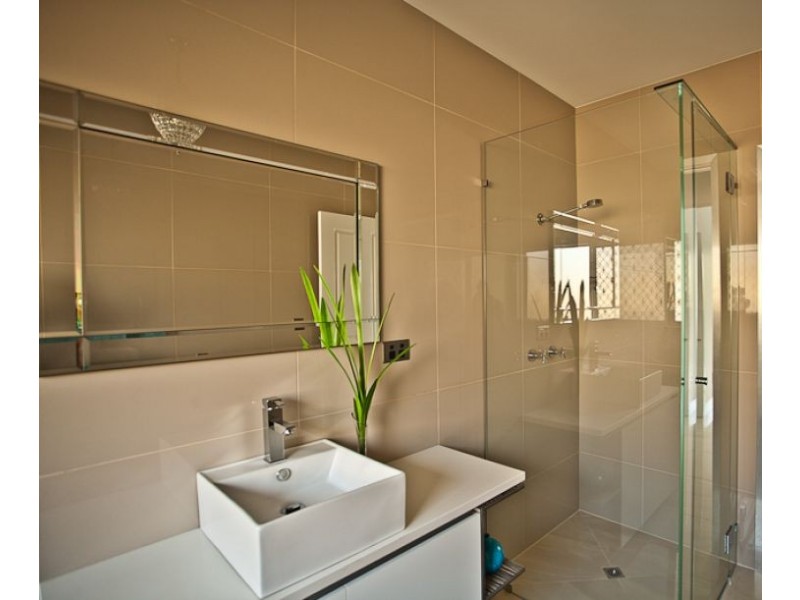 9 Ilse Close, Clifton Beach QLD 4879
