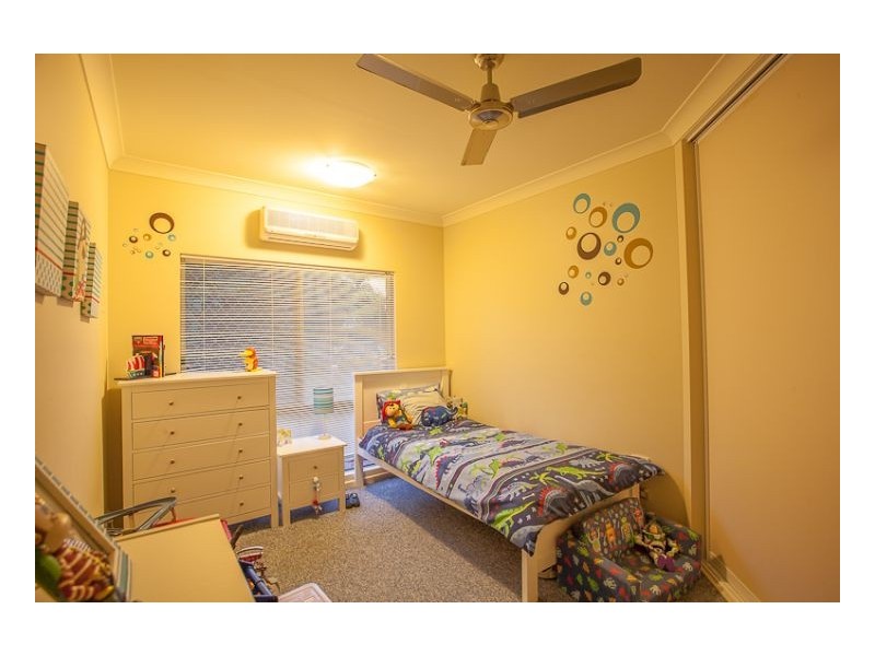 2 Miara Close, Kewarra Beach QLD 4879