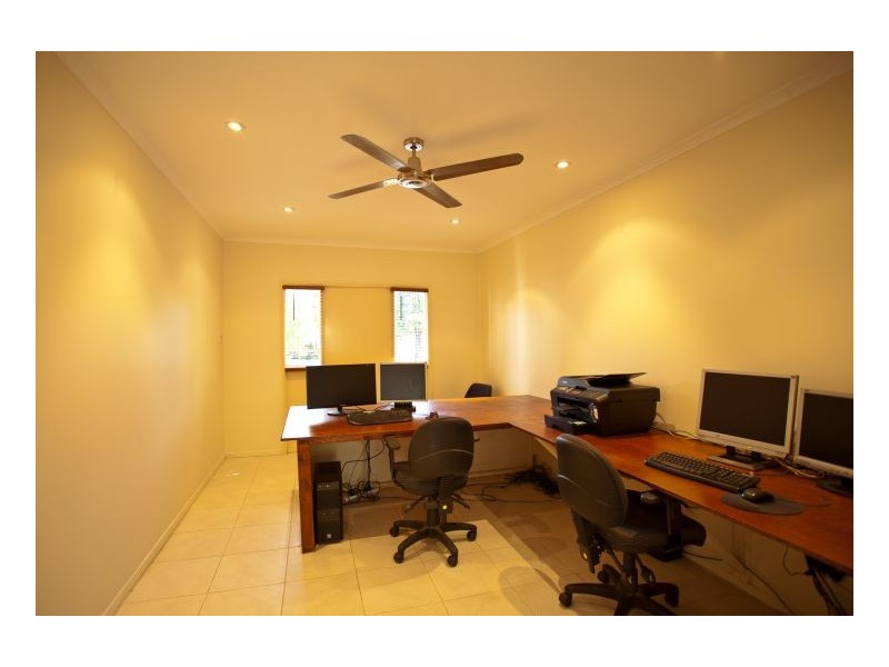 22 Queenscliff Close, Kewarra Beach QLD 4879