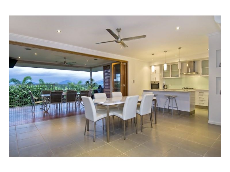 59 Catamaran Curcuit, Trinity Beach QLD 4879