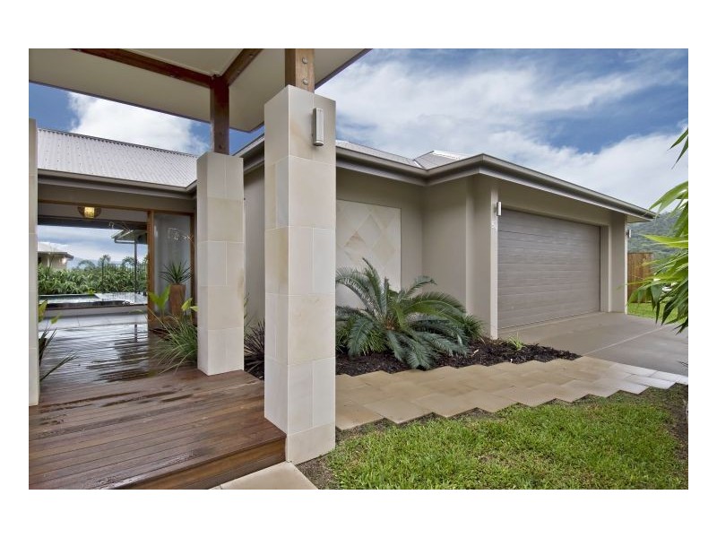 59 Catamaran Curcuit, Trinity Beach QLD 4879