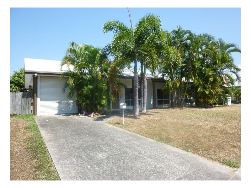11 Ibis Close, Kewarra Beach QLD 4879