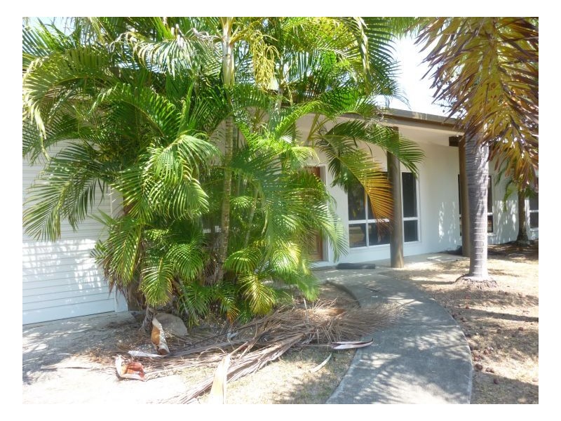 11 Ibis Close, Kewarra Beach QLD 4879