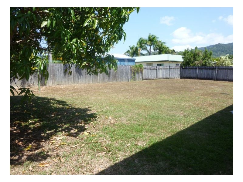 11 Ibis Close, Kewarra Beach QLD 4879