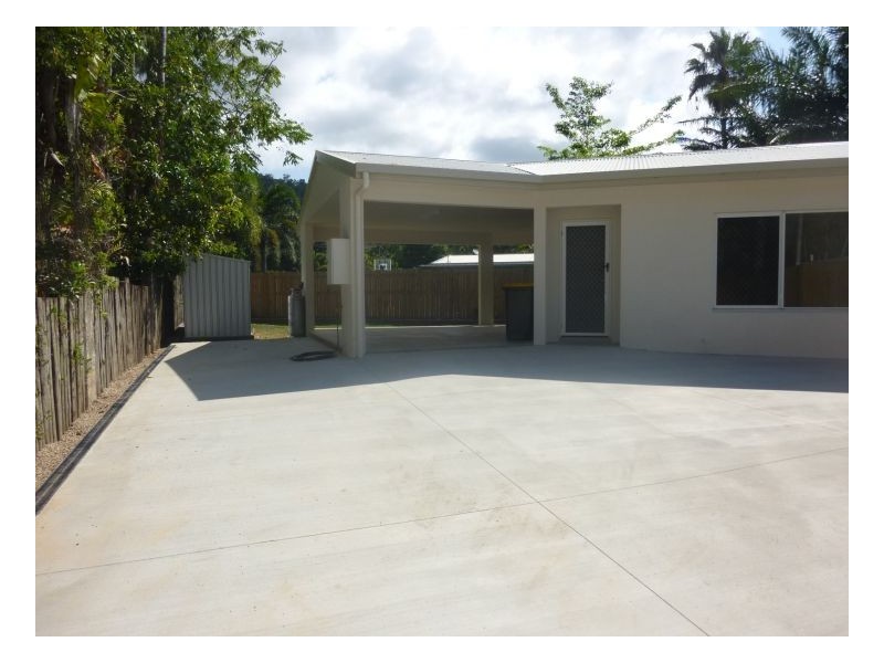 11B Morobe Close, Trinity Beach QLD 4879