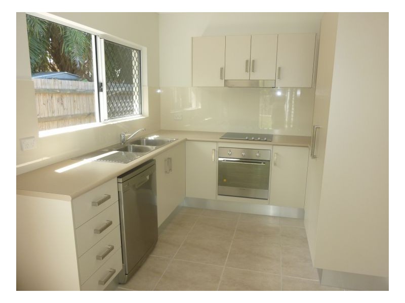 11B Morobe Close, Trinity Beach QLD 4879