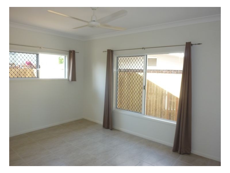 11B Morobe Close, Trinity Beach QLD 4879