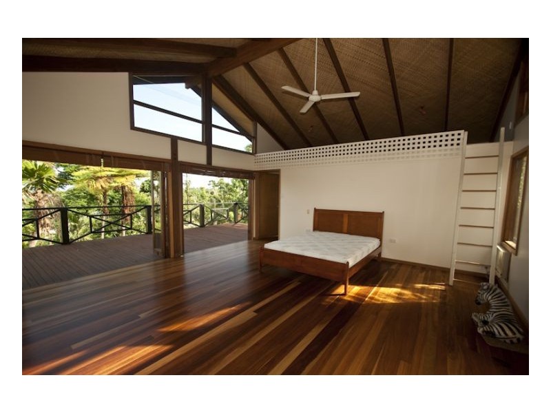 193 ALEXANDER DRIVE, Mission Beach QLD 4852