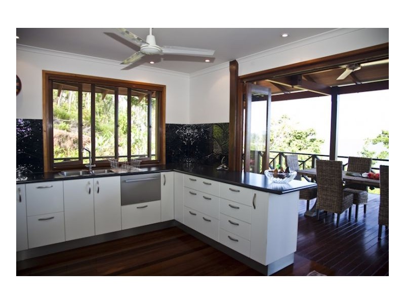 193 ALEXANDER DRIVE, Mission Beach QLD 4852