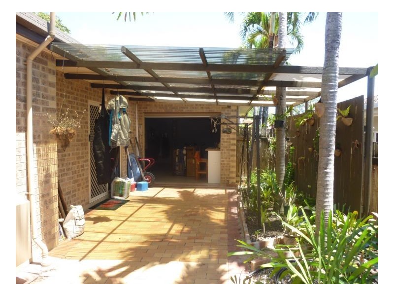4 Pellowe Street, Clifton Beach QLD 4879