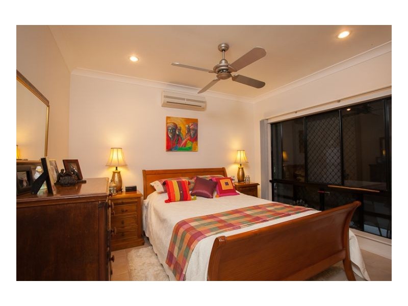 5 PALMETTO STREET, Palm Cove QLD 4879