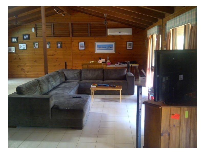 1 Linden St, Clifton Beach QLD 4879