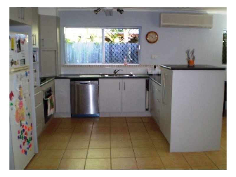 65 Guide St, Clifton Beach QLD 4879