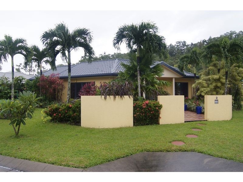 2 HELSDON CLOSE, Clifton Beach QLD 4879