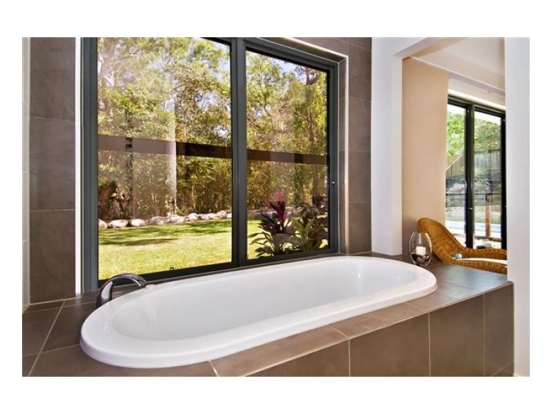 29 Aurelia Street, Palm Cove QLD 4879