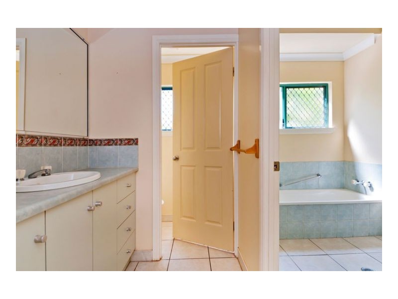 Kewarra Beach QLD 4879